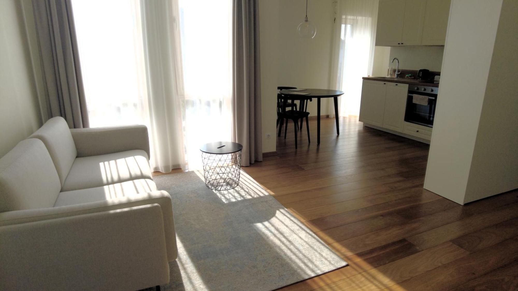 Zalio Kalno Apartamentai Kowno Zewnętrze zdjęcie